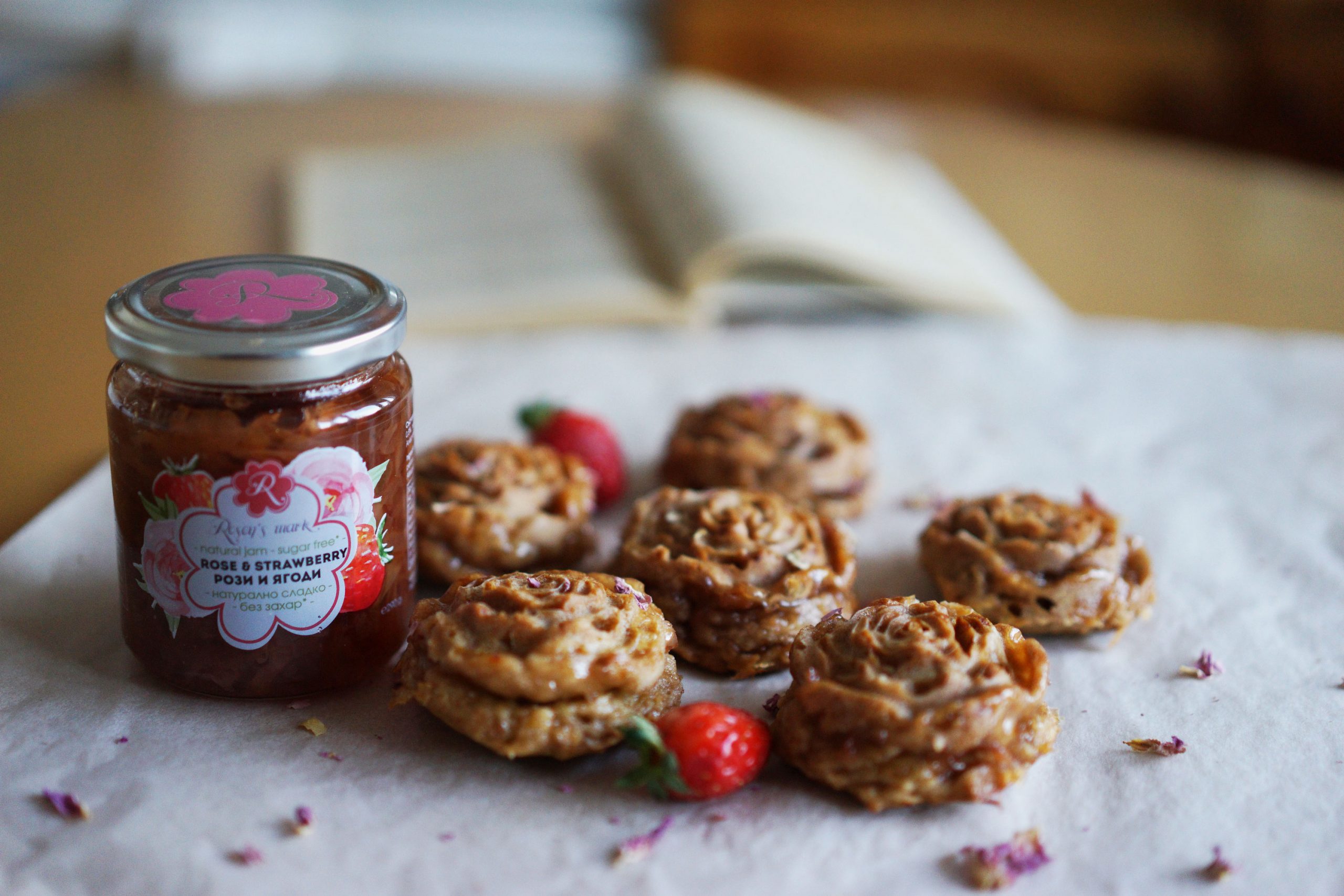 vegan muffin with rose and strawberry jam