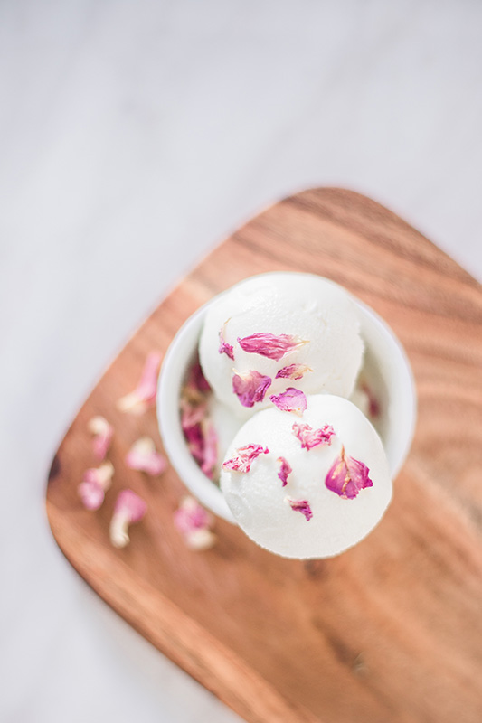 icecream with yogurt with organic rose oil