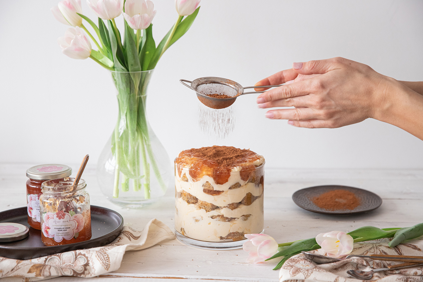 Rose-flavoured tiramisu