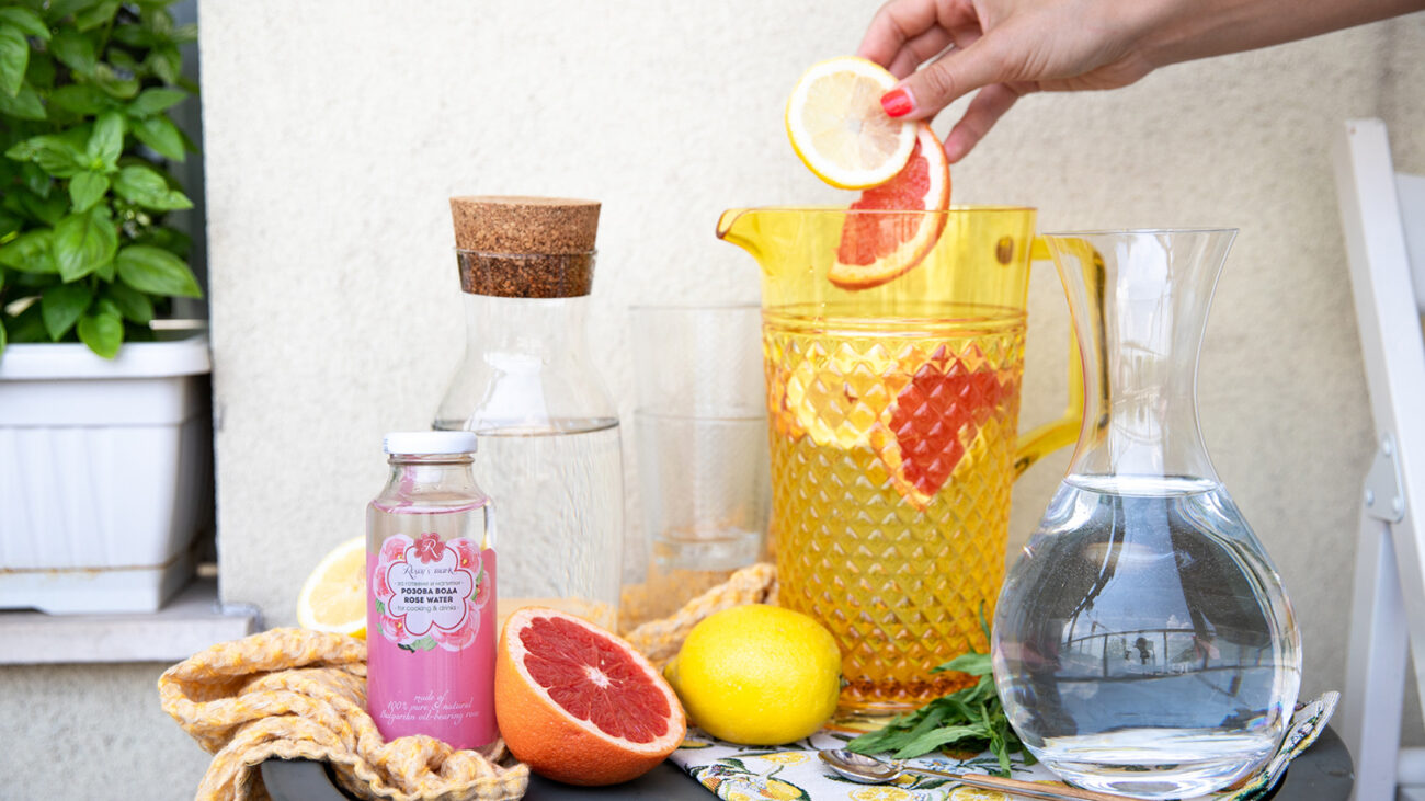 Flavoured rose water - 3 home recipes