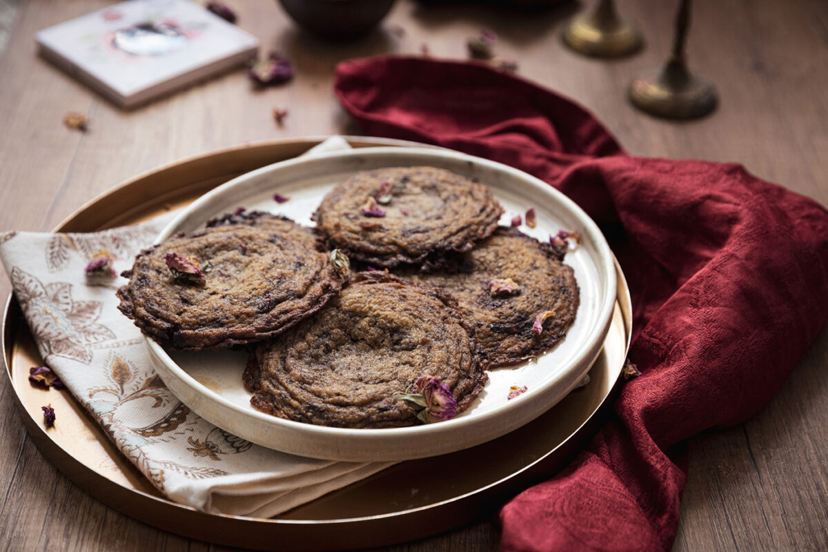 Peanut biscuits with chocolate with roses